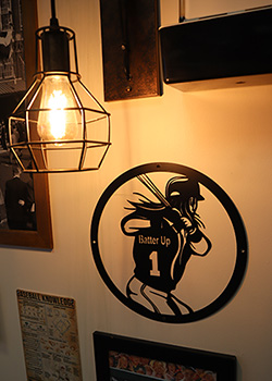 coffee-shop-temecula-wall-decor-inside